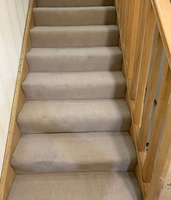 cleaning work before floor cleaning